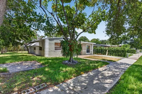 511 NW 17th Avenue Fort Lauderdale FL 33311