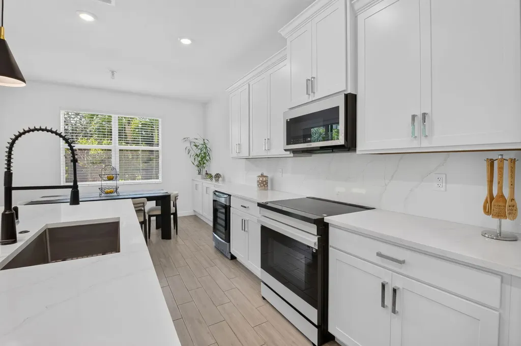 2665 Country Lake Trail Boynton Beach FL 33436