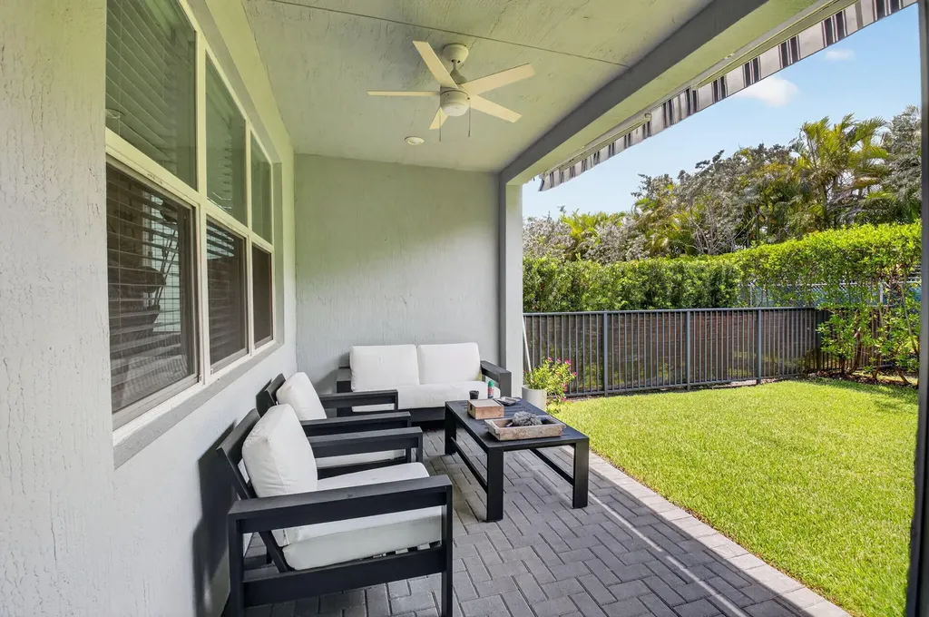 2665 Country Lake Trail Boynton Beach FL 33436