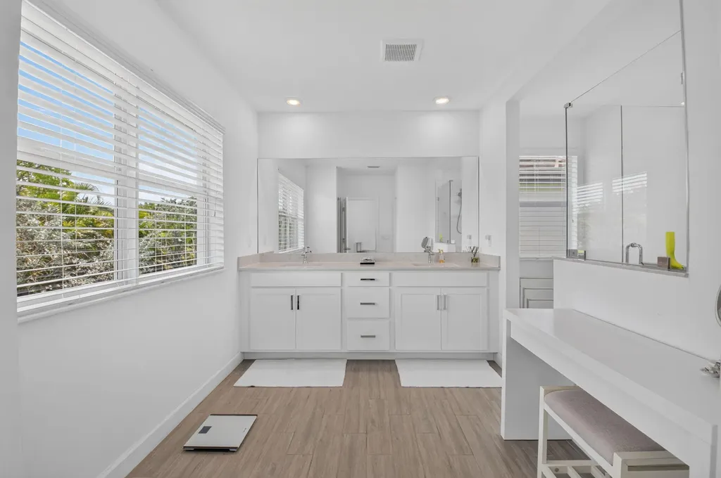 2665 Country Lake Trail Boynton Beach FL 33436