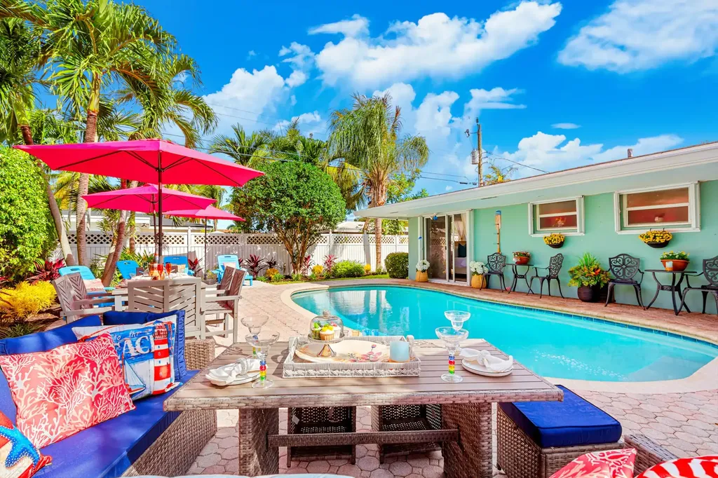 2191 NE 55th Street Fort Lauderdale FL 33308