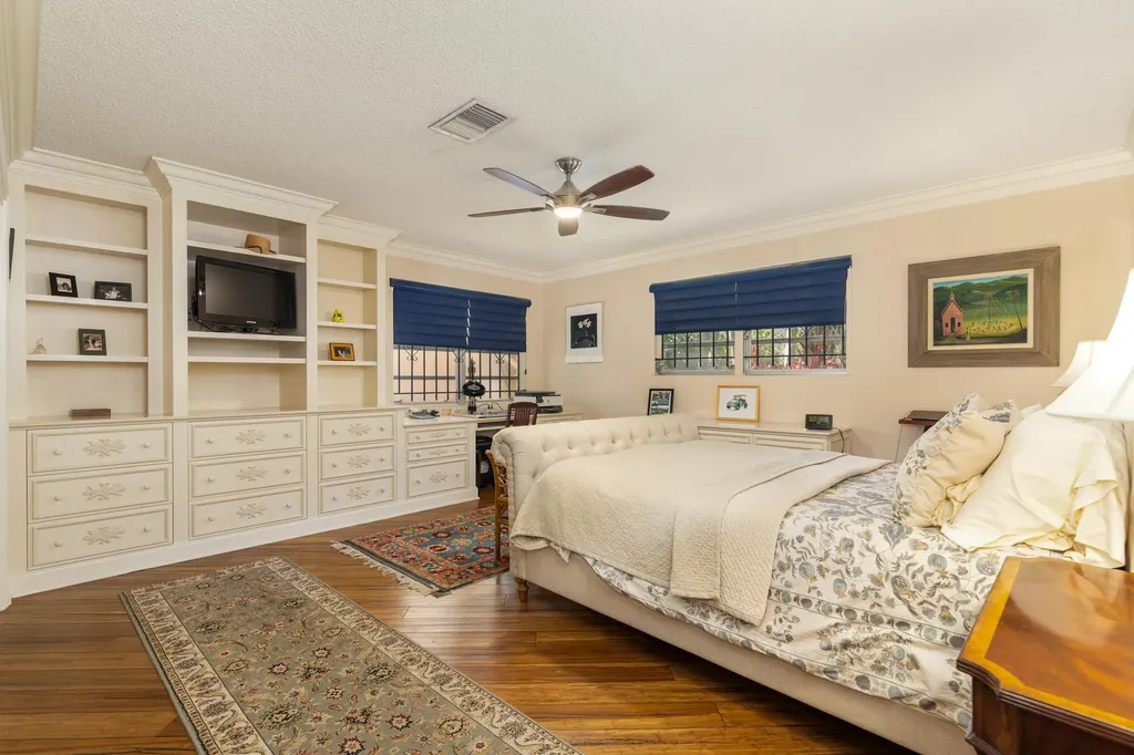 326 Marlborough Place West Palm Beach FL 33405