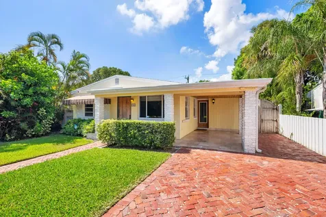 326 Marlborough Place West Palm Beach FL 33405