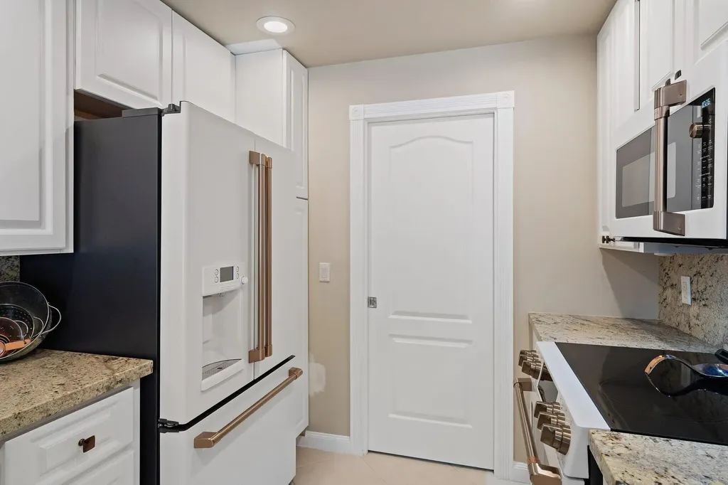 2117 Tigris Drive West Palm Beach FL 33411