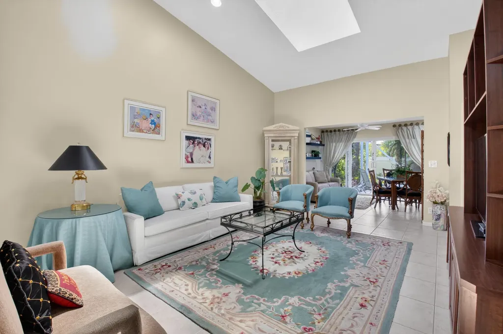5590 Royal Lake Circle Boynton Beach FL 33437
