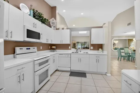 5590 Royal Lake Circle Boynton Beach FL 33437