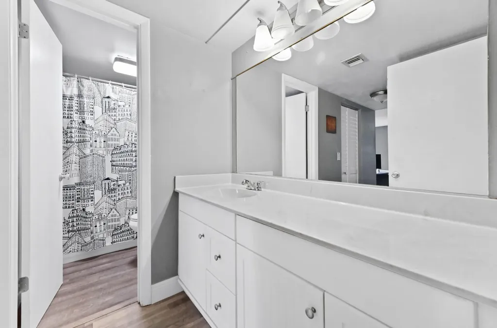5937 Forest Hill Boulevard West Palm Beach FL 33415