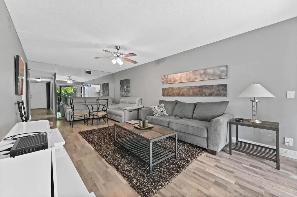 5937 Forest Hill Boulevard West Palm Beach FL 33415