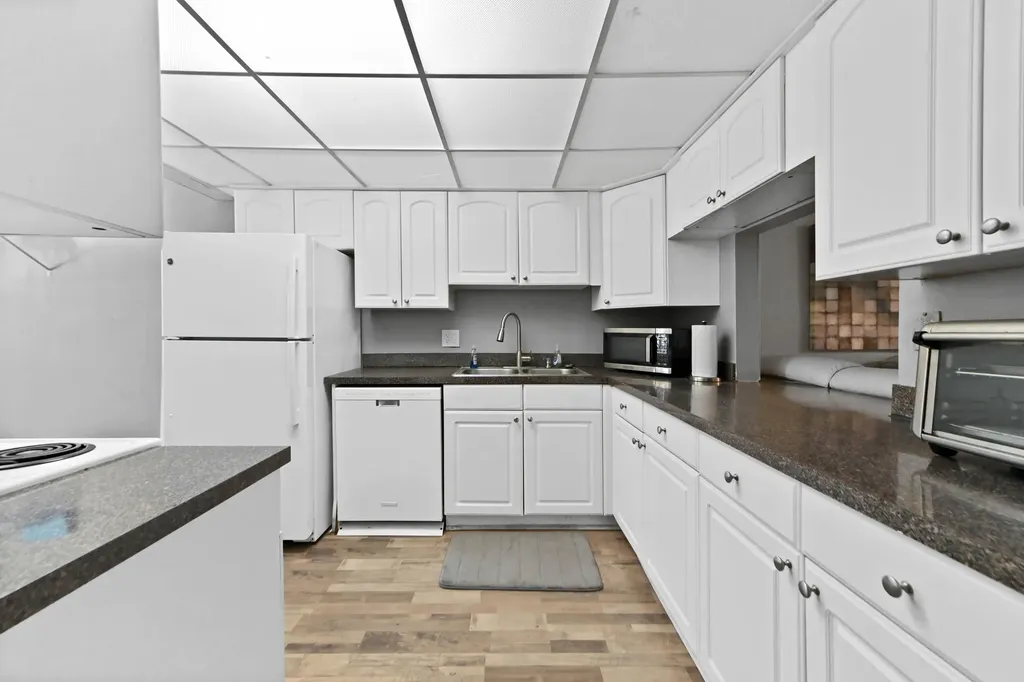 5937 Forest Hill Boulevard West Palm Beach FL 33415