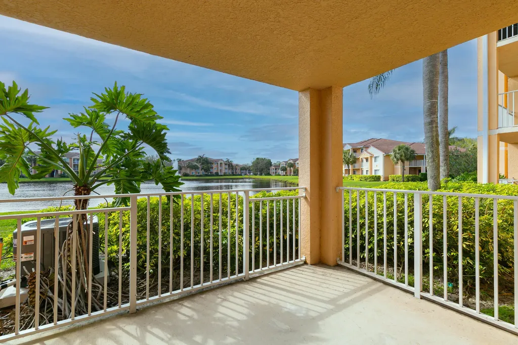 281 SW Palm Drive Port St Lucie FL 34986