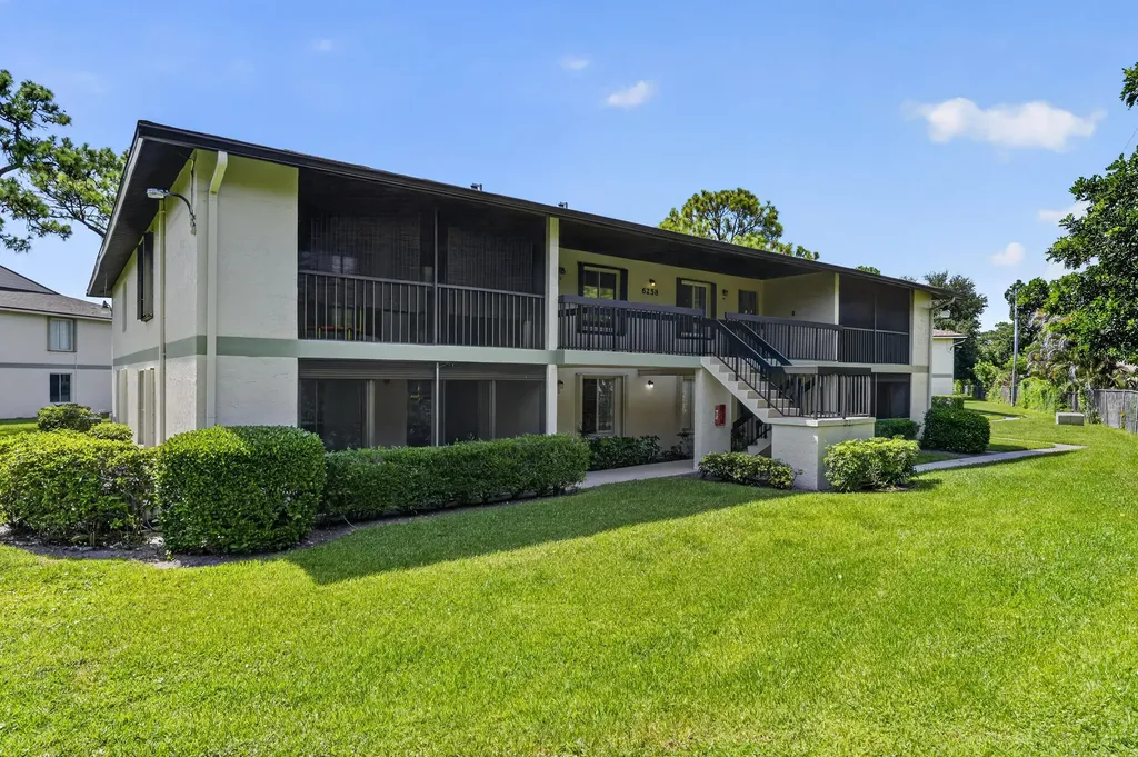 6258 Chasewood Drive Jupiter FL 33458