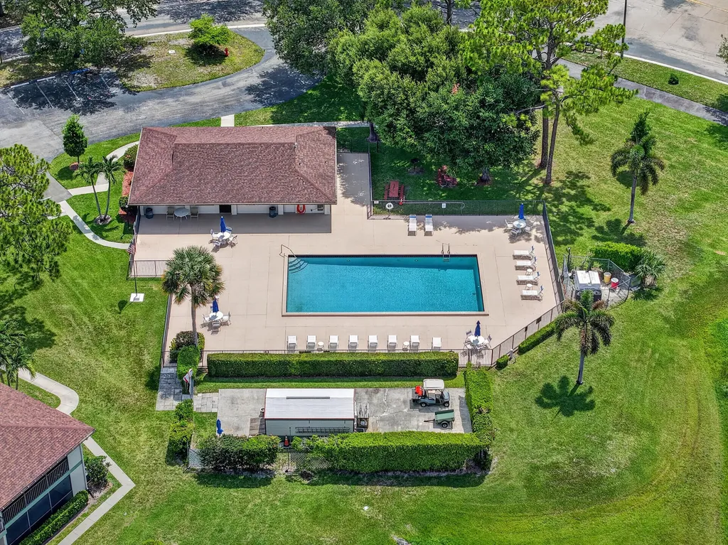 6258 Chasewood Drive Jupiter FL 33458