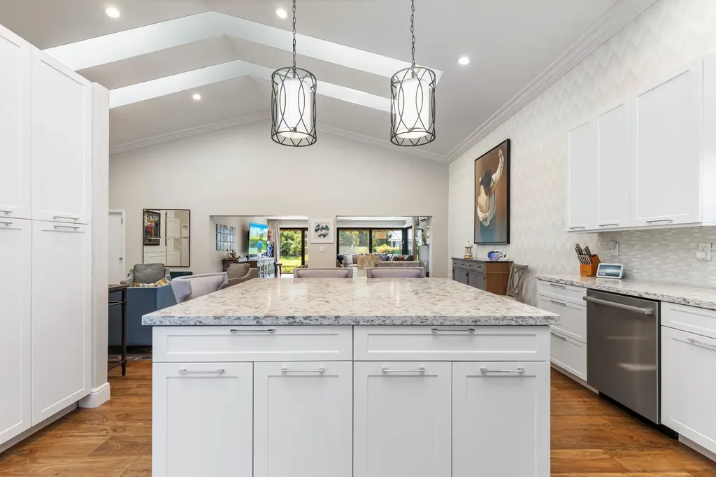 20051 Waters Edge Circle Boca Raton FL 33434