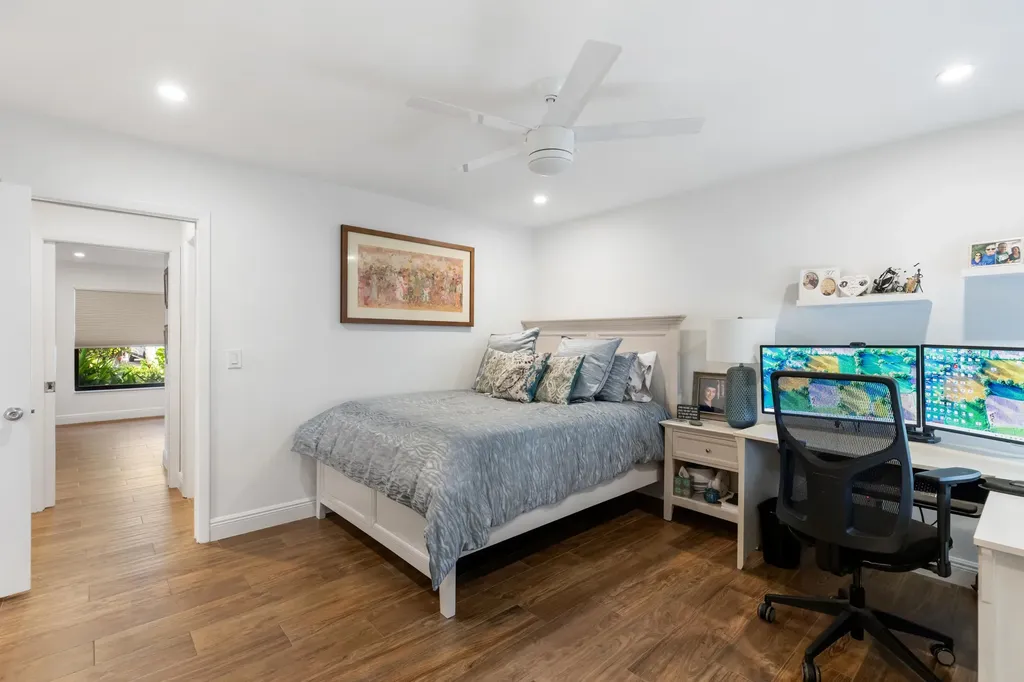 20051 Waters Edge Circle Boca Raton FL 33434