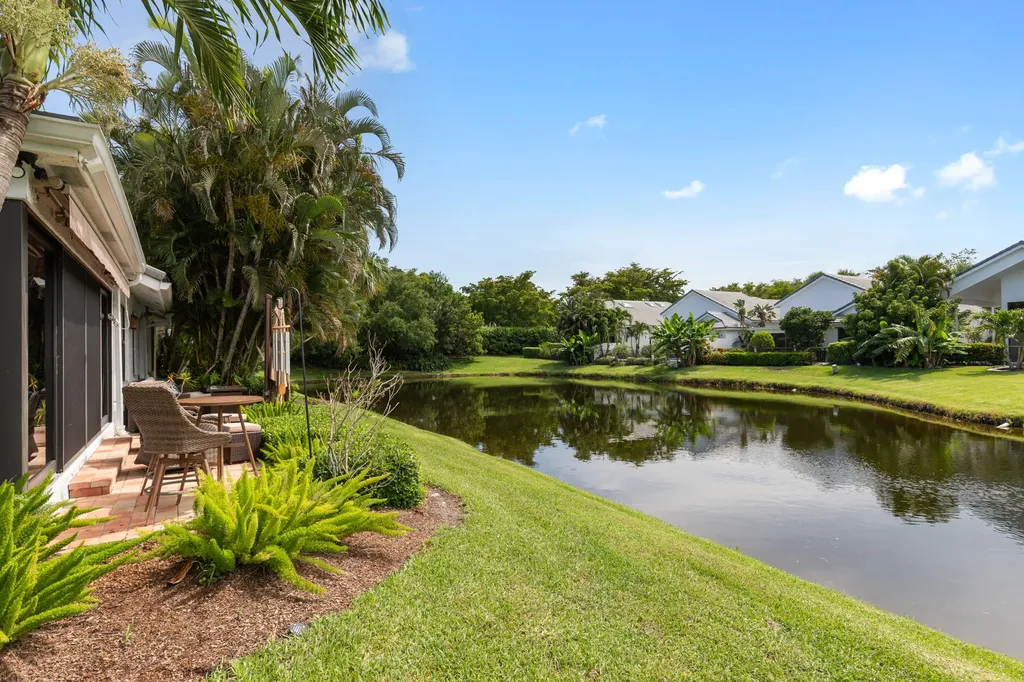 20051 Waters Edge Circle Boca Raton FL 33434