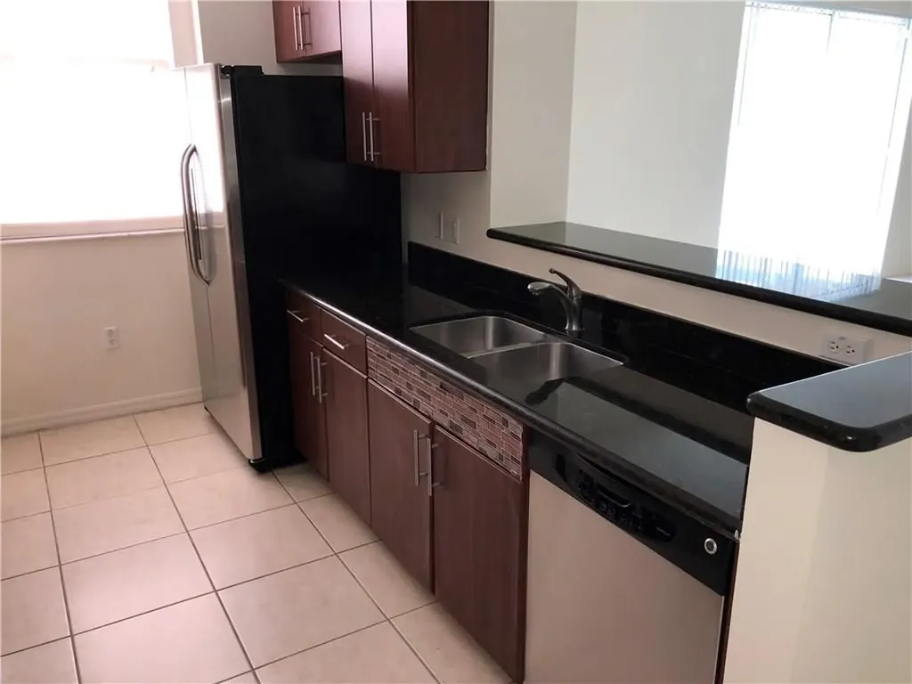 2421 NE 65th Street Fort Lauderdale FL 33308