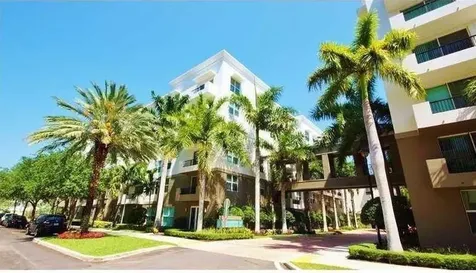 2421 NE 65th Street Fort Lauderdale FL 33308