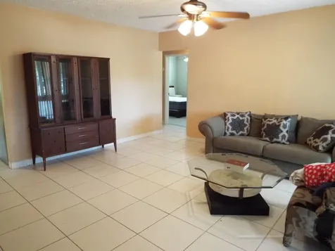 490 SE 3rd Avenue Pompano Beach FL 33060