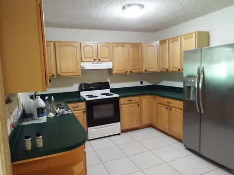 490 SE 3rd Avenue Pompano Beach FL 33060