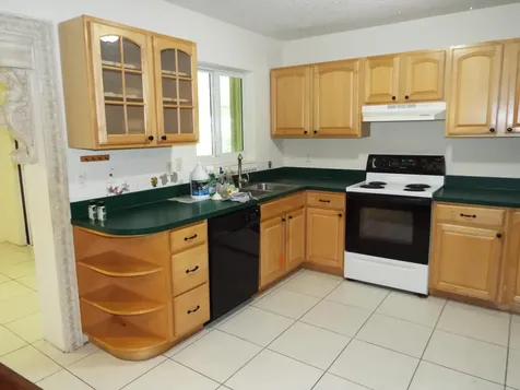 490 SE 3rd Avenue Pompano Beach FL 33060