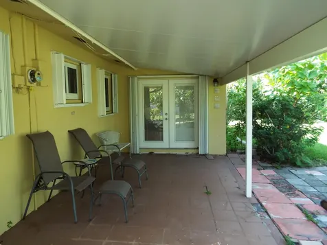 490 SE 3rd Avenue Pompano Beach FL 33060