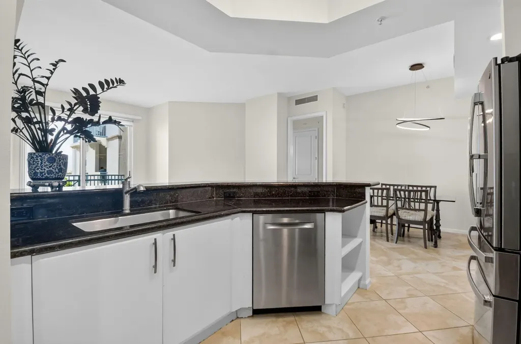 403 S Sapodilla Avenue West Palm Beach FL 33401
