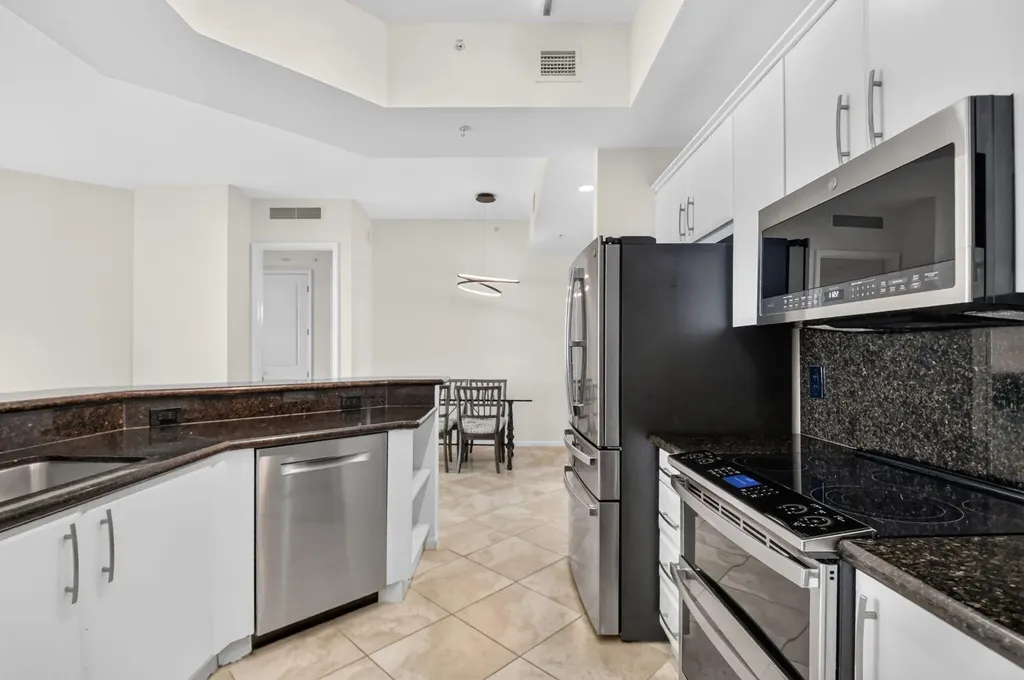 403 S Sapodilla Avenue West Palm Beach FL 33401