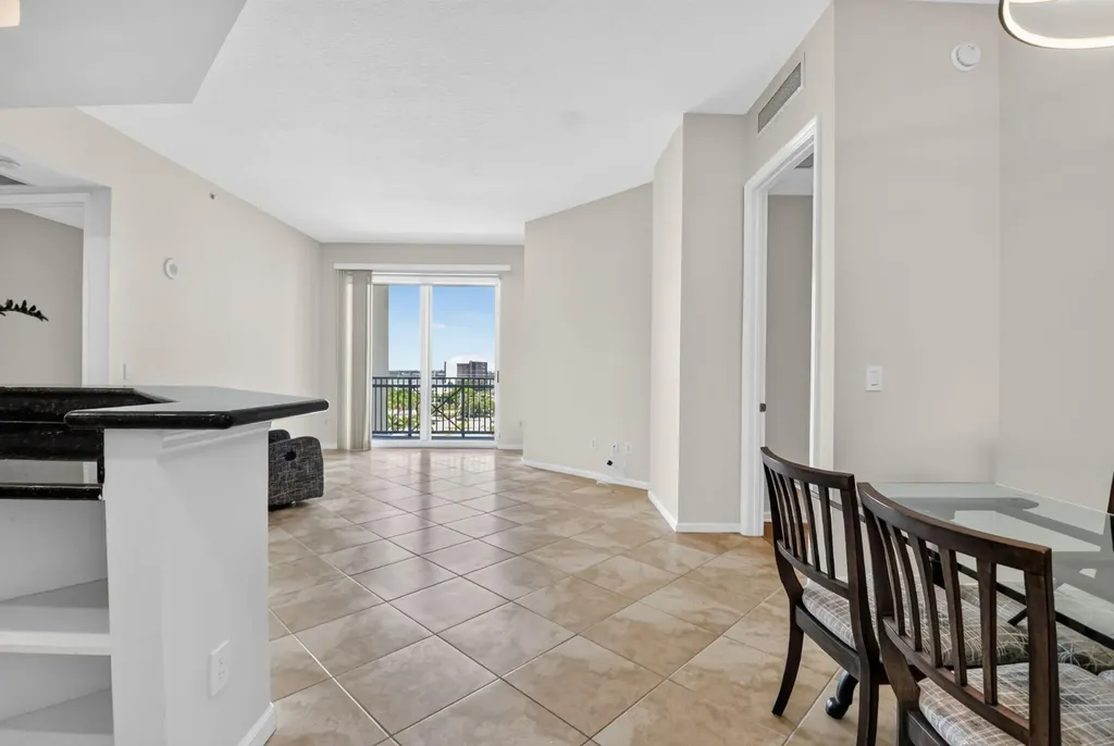 403 S Sapodilla Avenue West Palm Beach FL 33401