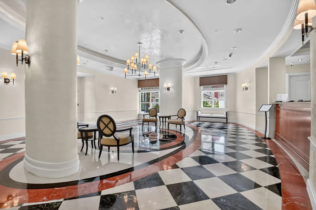 403 S Sapodilla Avenue West Palm Beach FL 33401