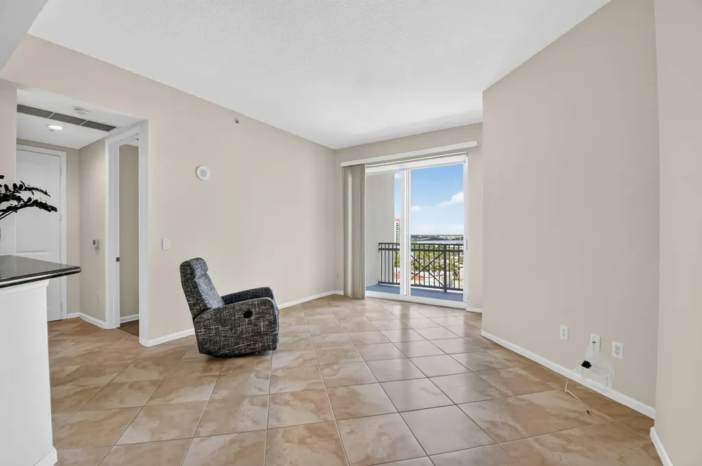 403 S Sapodilla Avenue West Palm Beach FL 33401