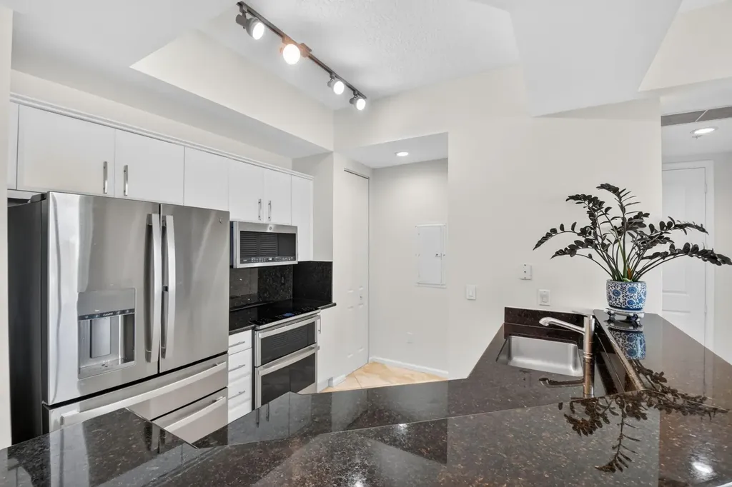 403 S Sapodilla Avenue West Palm Beach FL 33401