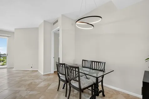 403 S Sapodilla Avenue West Palm Beach FL 33401