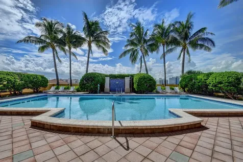 403 S Sapodilla Avenue West Palm Beach FL 33401