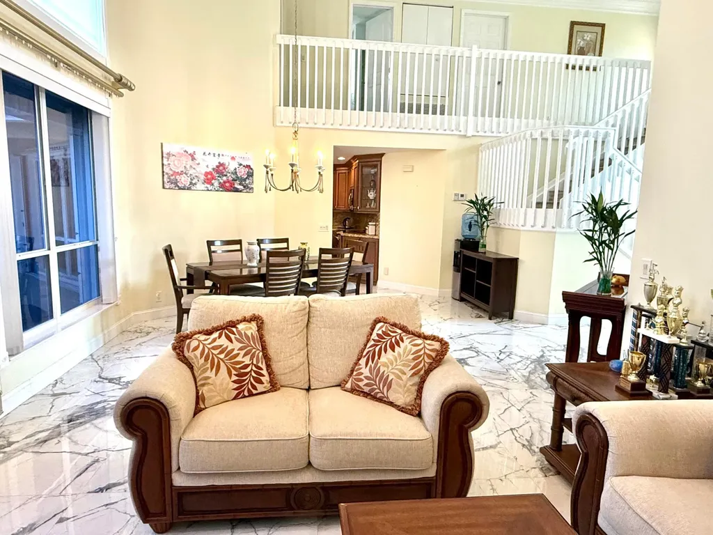23261 Torre Circle Boca Raton FL 33433