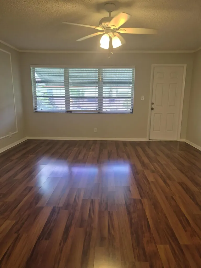 4530 NW 3rd Street Delray Beach FL 33445