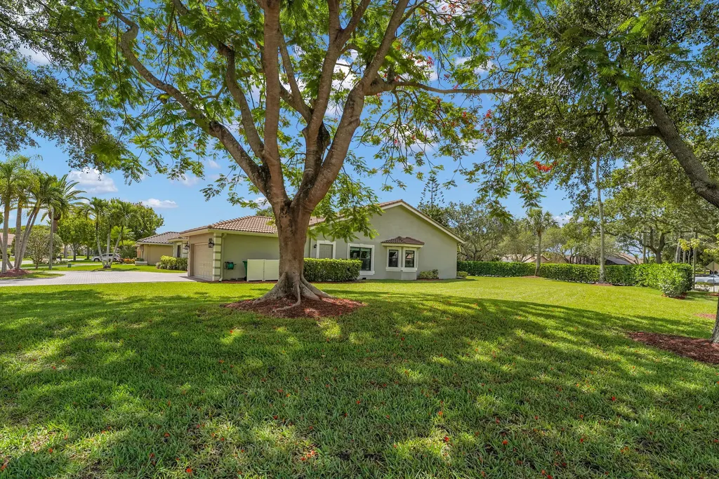 8670 NW 56th Street Coral Springs FL 33067
