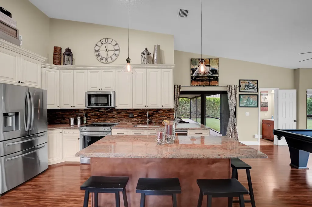 8670 NW 56th Street Coral Springs FL 33067