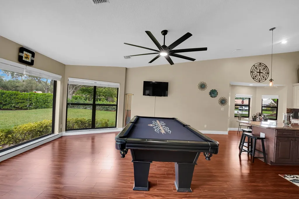 8670 NW 56th Street Coral Springs FL 33067