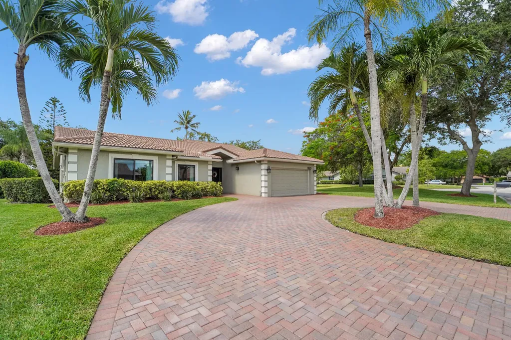 8670 NW 56th Street Coral Springs FL 33067