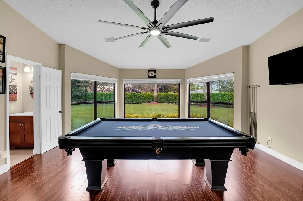 8670 NW 56th Street Coral Springs FL 33067