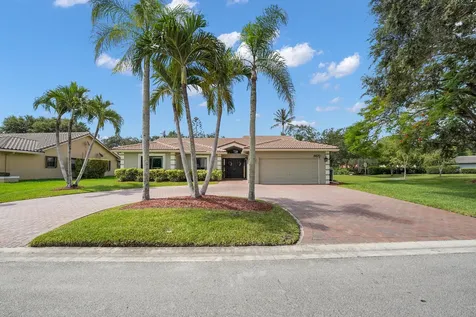 8670 NW 56th Street Coral Springs FL 33067