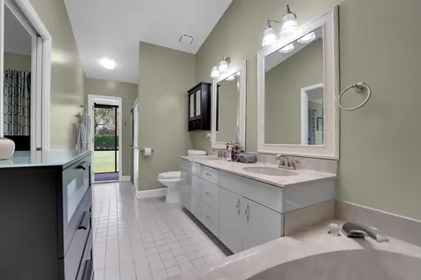 8670 NW 56th Street Coral Springs FL 33067