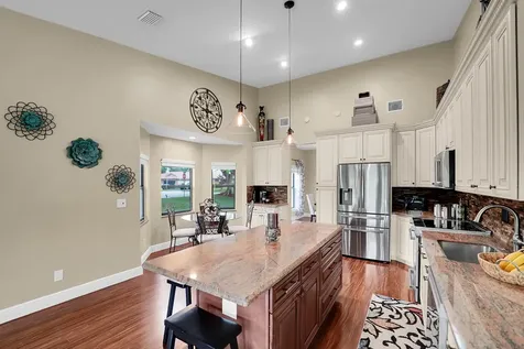 8670 NW 56th Street Coral Springs FL 33067