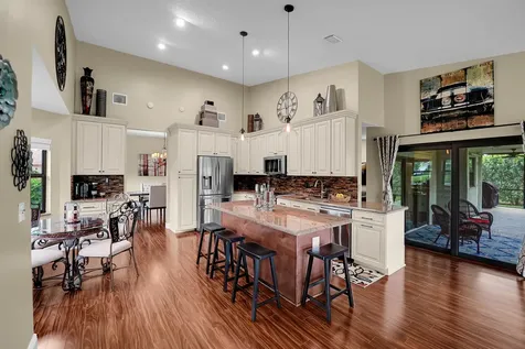 8670 NW 56th Street Coral Springs FL 33067
