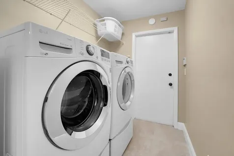 8670 NW 56th Street Coral Springs FL 33067