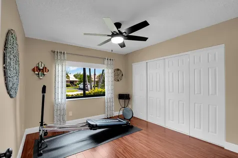 8670 NW 56th Street Coral Springs FL 33067