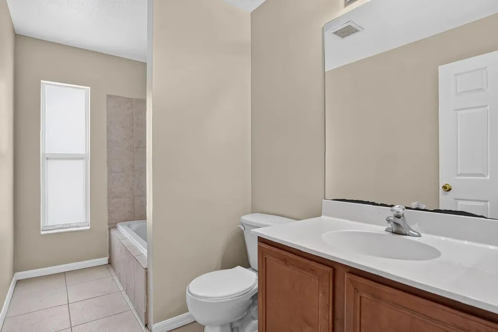 522 SW Mccomb Avenue Port St Lucie FL 34953