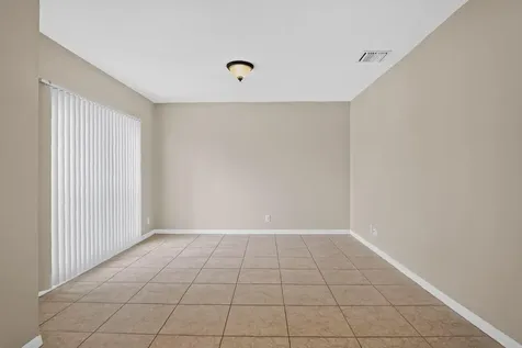 522 SW Mccomb Avenue Port St Lucie FL 34953