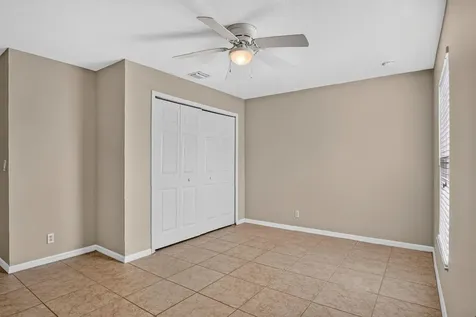 522 SW Mccomb Avenue Port St Lucie FL 34953