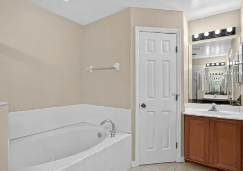 522 SW Mccomb Avenue Port St Lucie FL 34953